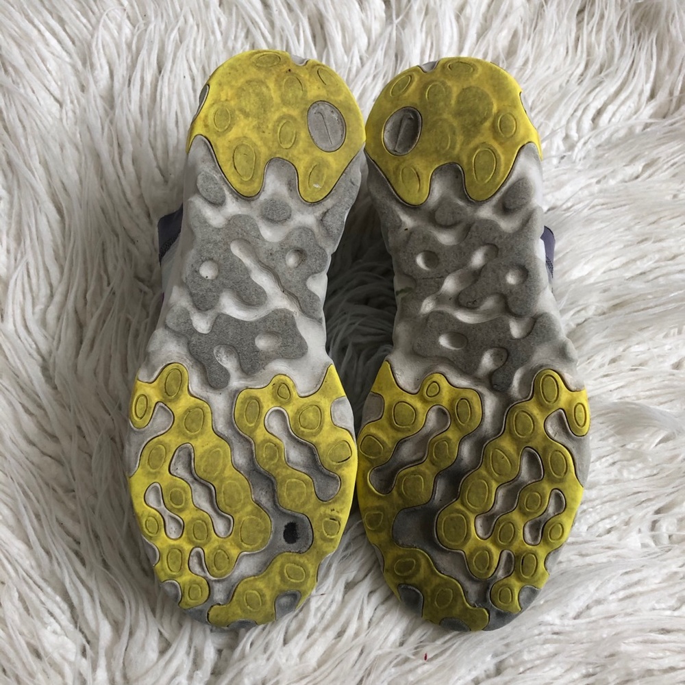 Nike Renew Lucent Air Max Gravitation Sneakers - Picture 7 of 9